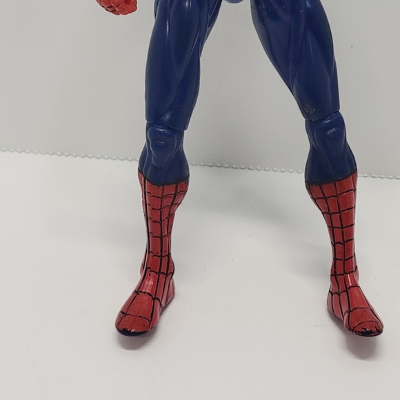 2009 Spider-Man Retro Marvel Legends 6" Action Figure - Picture 11 of 12